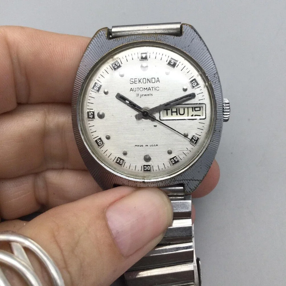 Vintage Sekonda USSR Automatic 31 Jewels Mens Watch 37mm Silver Day Date 7.5